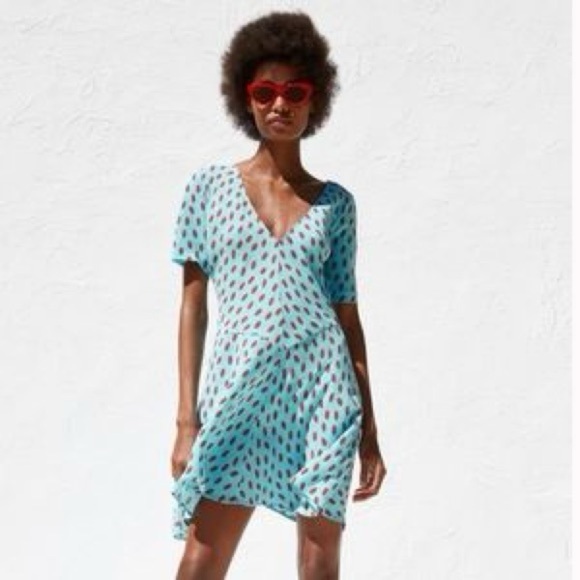 Zara light blue red lip vneck mini dress size XS - Picture 9 of 11